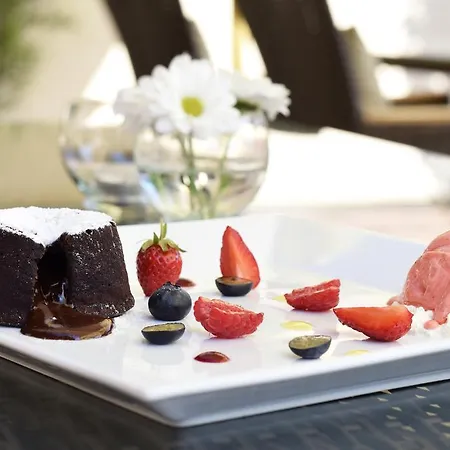 Barock Restaurant & ゲストハウス 3*